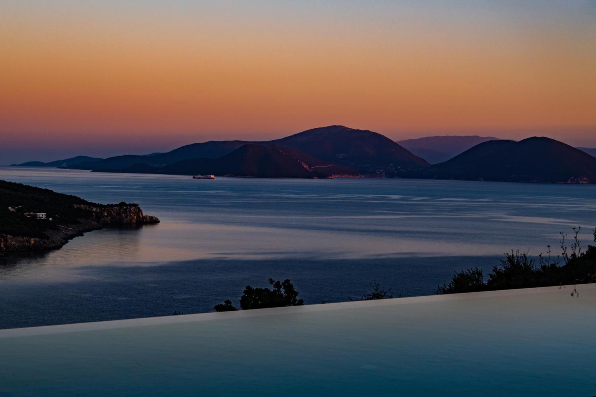 Pantea Luxury Villa Vassiliki Esterno foto